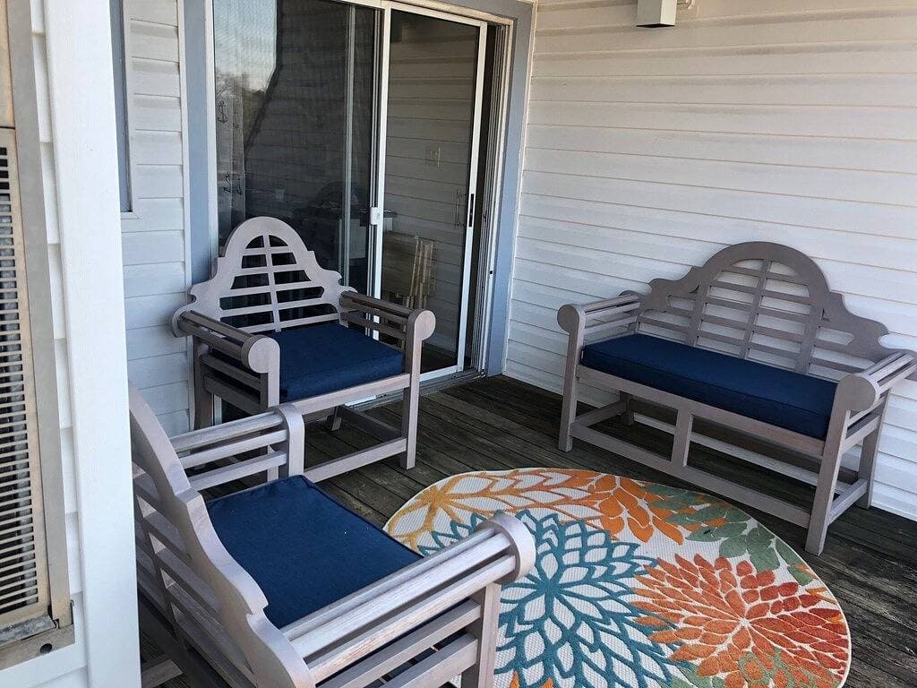 Foto 8 von 20: Kürzlich renovierte 1-Zimmer-Wohnung mit atemberaubendem Seeblick - Keine Reinigungs- oder Wäschegebühren