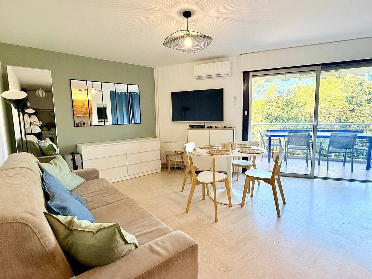 Foto 2 von 19: Appartement für 4 Personen, Pool, Klimaanlage, WLAN, Parkplatz, 300 m zum Strand