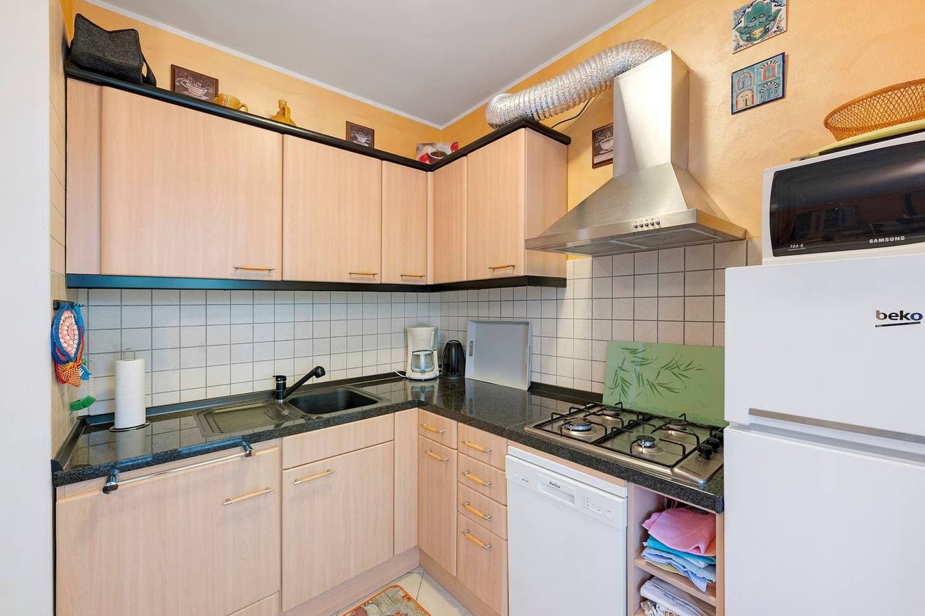 Foto 8 von 28: Ferienwohnung "Entspannung pur zwischen See und Bergen" mit Pool, Terrasse & Whirlpool