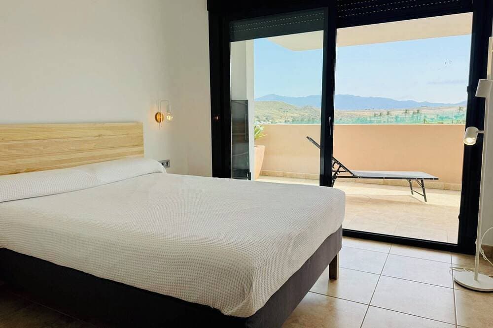 Foto 3 von 30: Altos De Vera II- Beautiful penthouse with spectacular views of the golf course