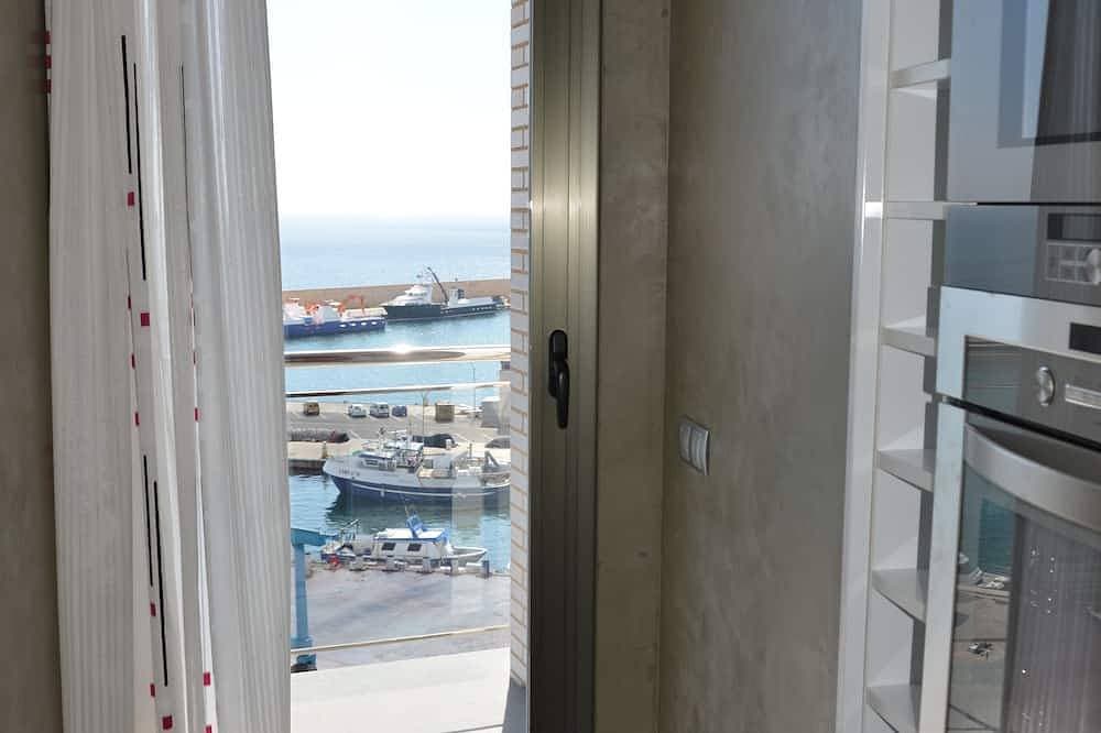 Foto 13 von 28: Die neue Wohnung, Casa Cleo, hat eine atemberaubende Aussicht auf das Meer.