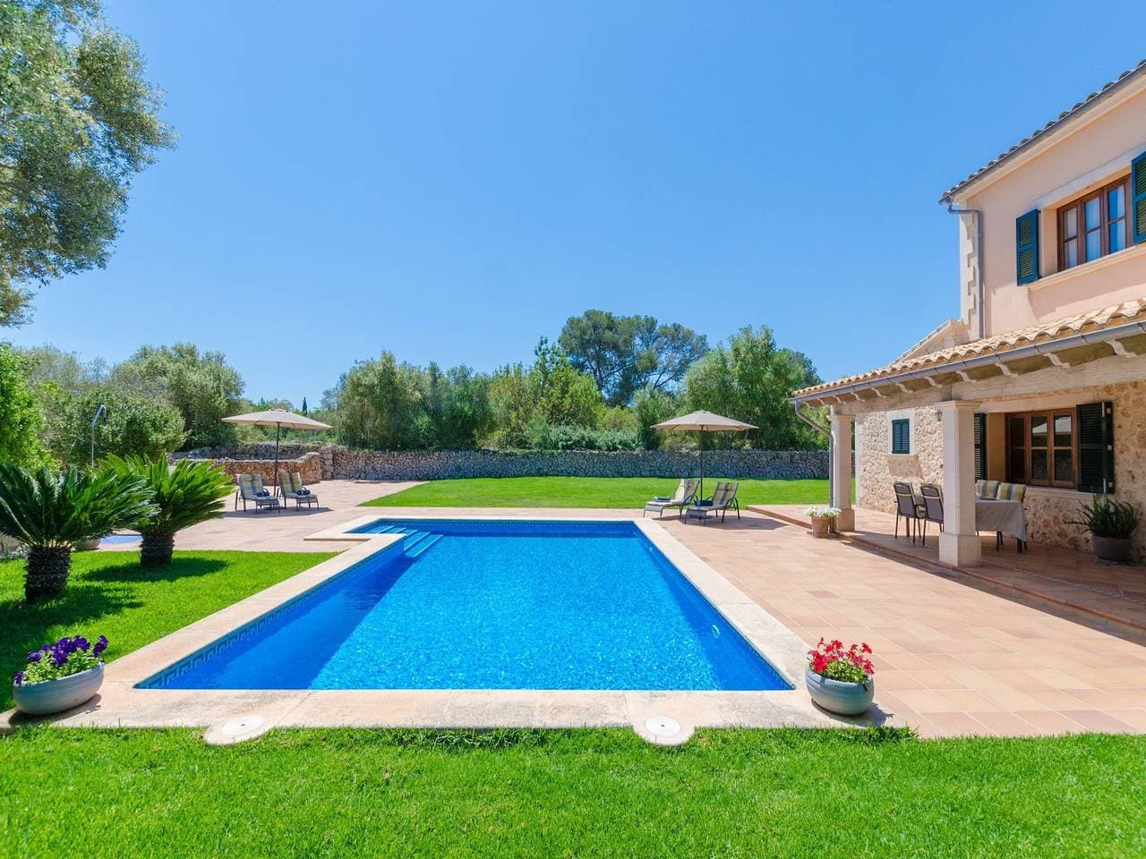 Foto 6 von 41: Es Vedat 6 - Villa With Private Pool. Free Wifi