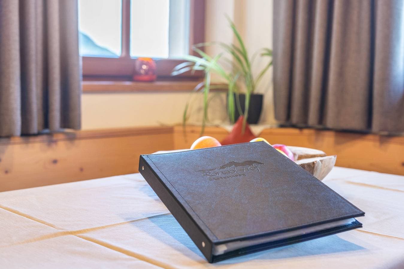 Foto 7 von 32: Ferienwohnung 'Ronsolhof Hauenstein' mit Bergblick, Gemeinschaftsgarten und WLAN