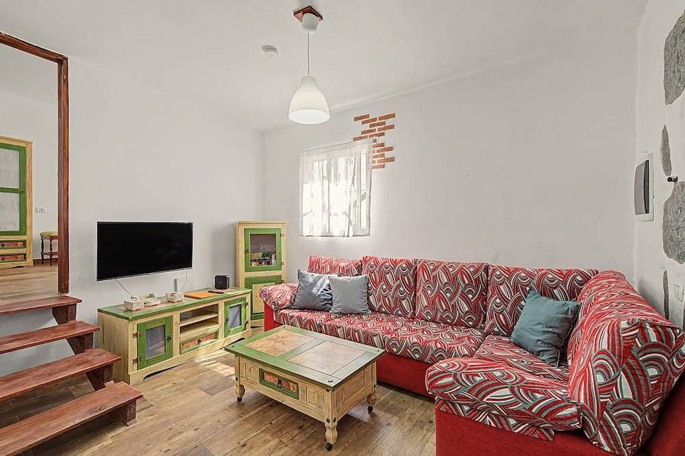Foto 12 von 30: Ferienhaus 'Gloria' mit Bergblick, gemeinsamer Terrasse und WLAN