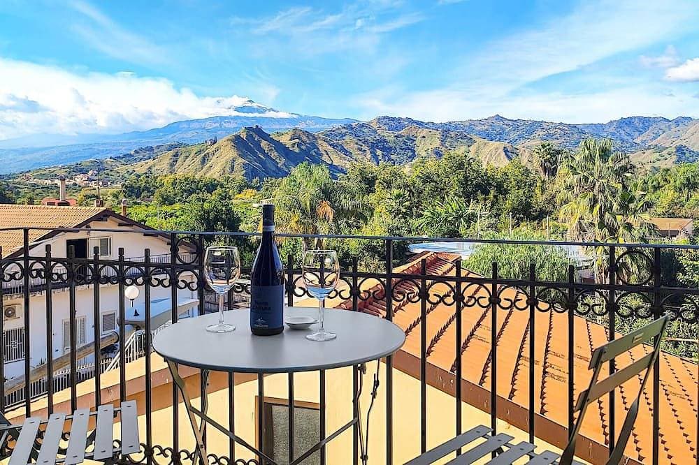 2 bedroom gorgeous apartment in Trappitello 1