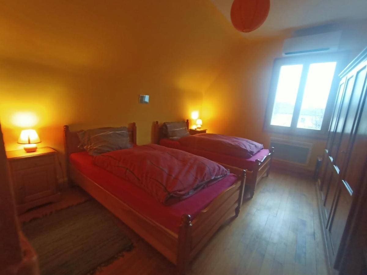 Foto 5 von 5: Standard Twin Room