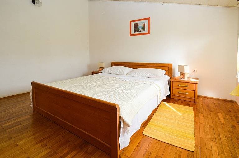 Foto 11 von 21: Ferienwohnung für 8 Personen mit Balkon