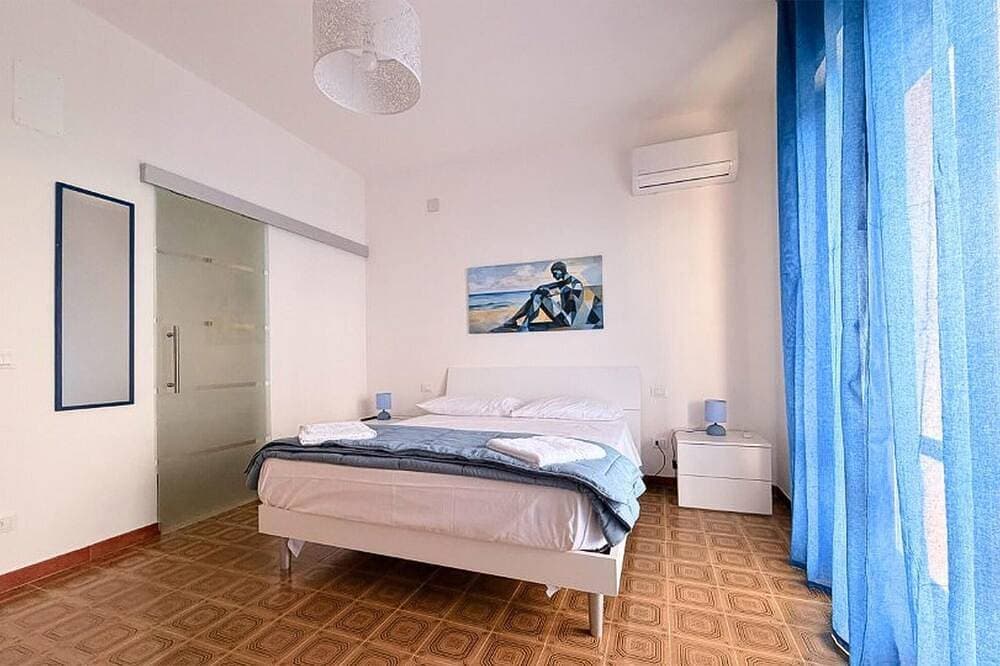 Foto 4 von 30: Gorgeous home in Arenella with house sea view
