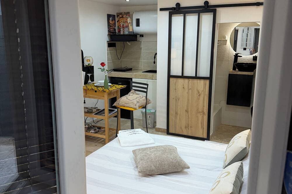 Foto 11 von 30: Fabulous 4-bedroom townhome with AC in charming Rueil-Malmaison