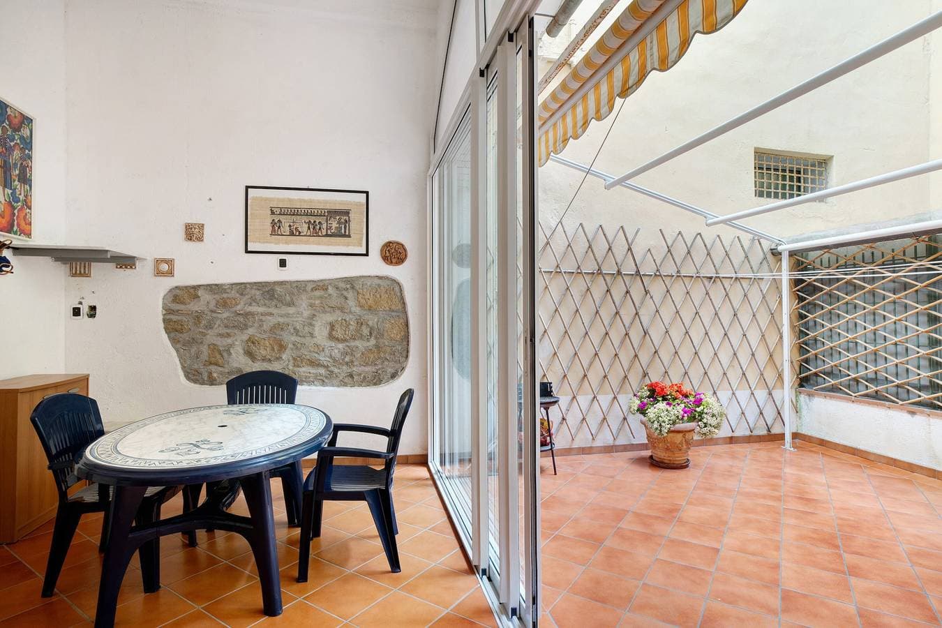 Foto 3 von 24: Ferienwohnung 'Casa Lilo Bordighera' mit privater Terrasse und Klimaanlage