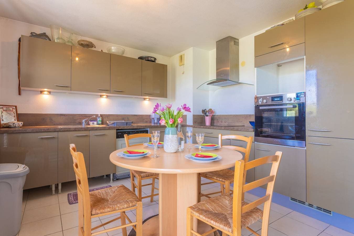 Foto 8 von 24: Appartement 'Au Calme Avec Terrasse' mit privater Terrasse und WLAN