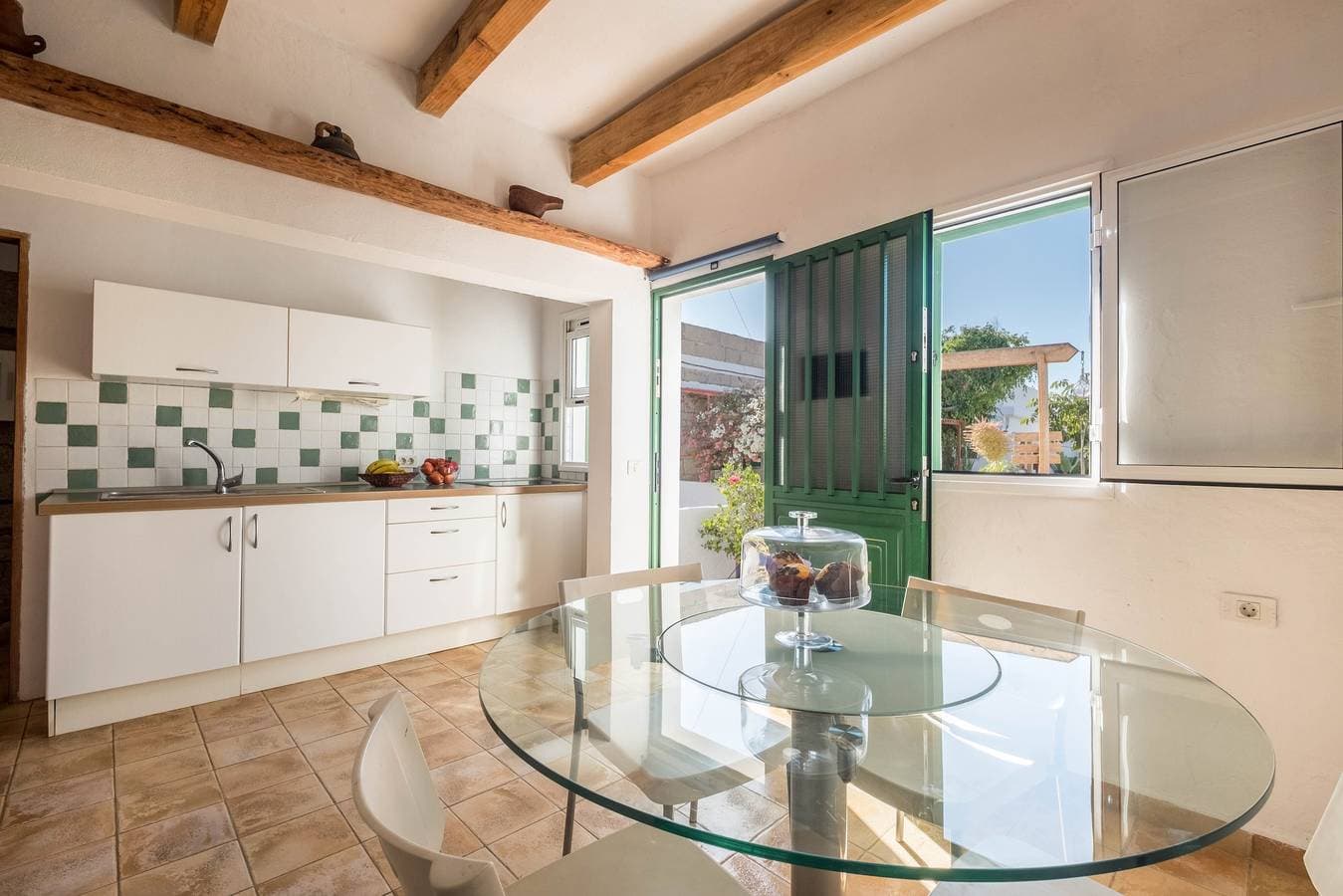 Foto 4 von 20: Gemütliches Ferienhaus "Casa Tajinaste" in Alcalá mit Terrasse, Meerzugang und Garten