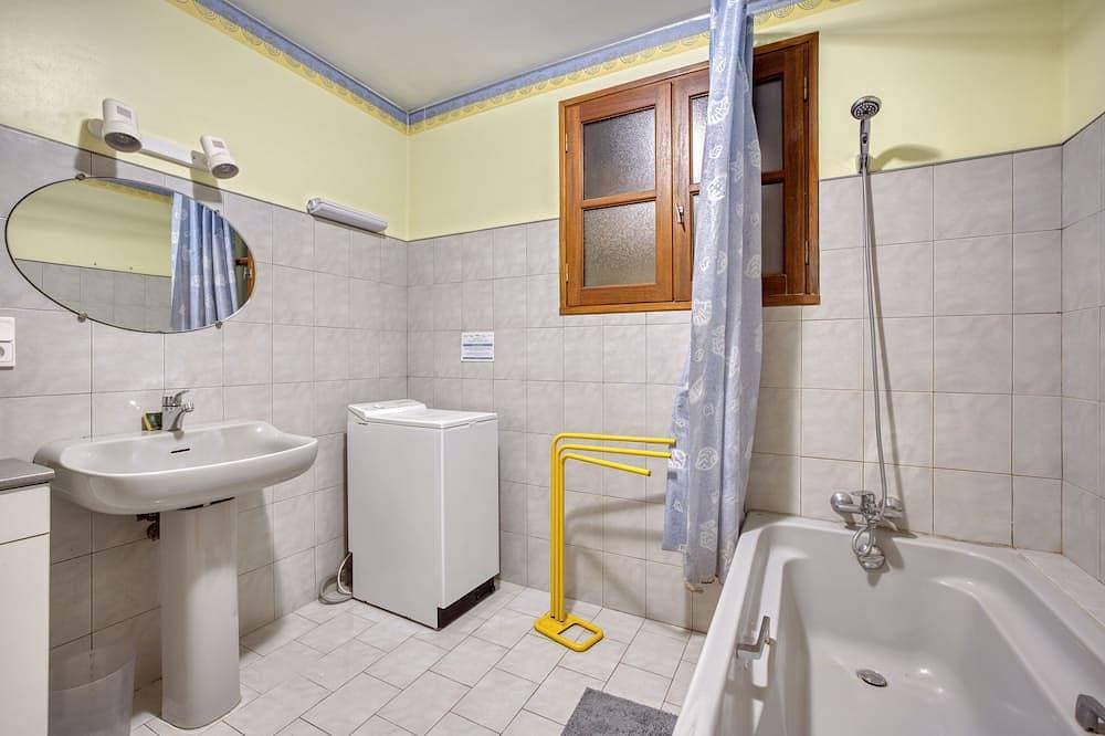 Foto 6 von 30: Abgeschiedene Private Unterkunft Einschließlich Pool Mit Unglaublichen Blick