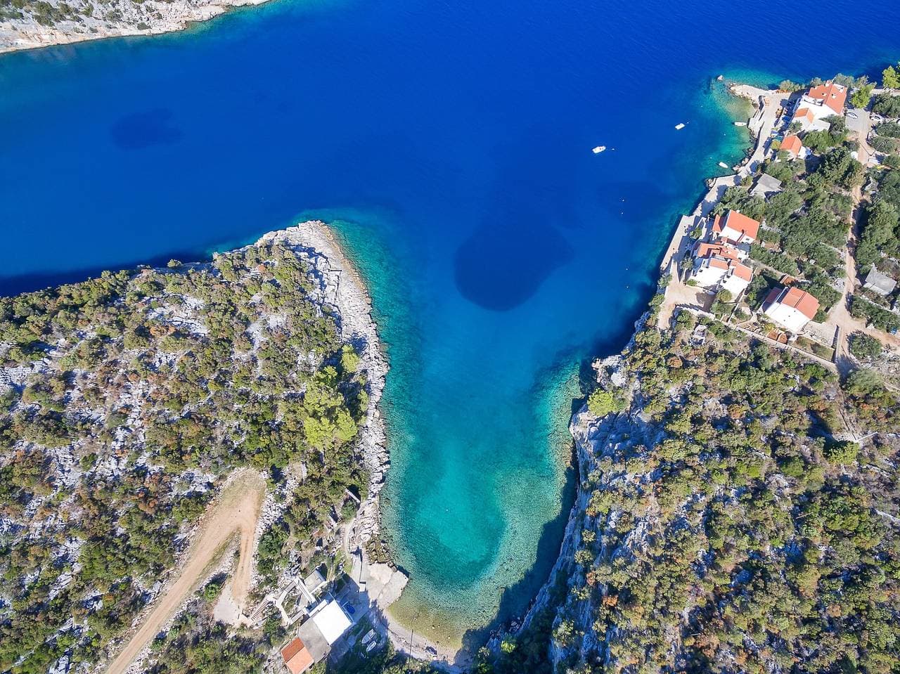 Foto 4 von 19: Studio Appartement am Strand Bucht Pokrivenik, Hvar As-5231-c