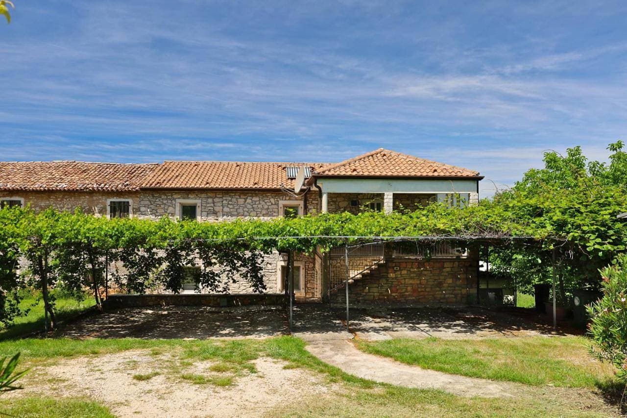 Apartment Cupilija - Parenzana bike trail 1