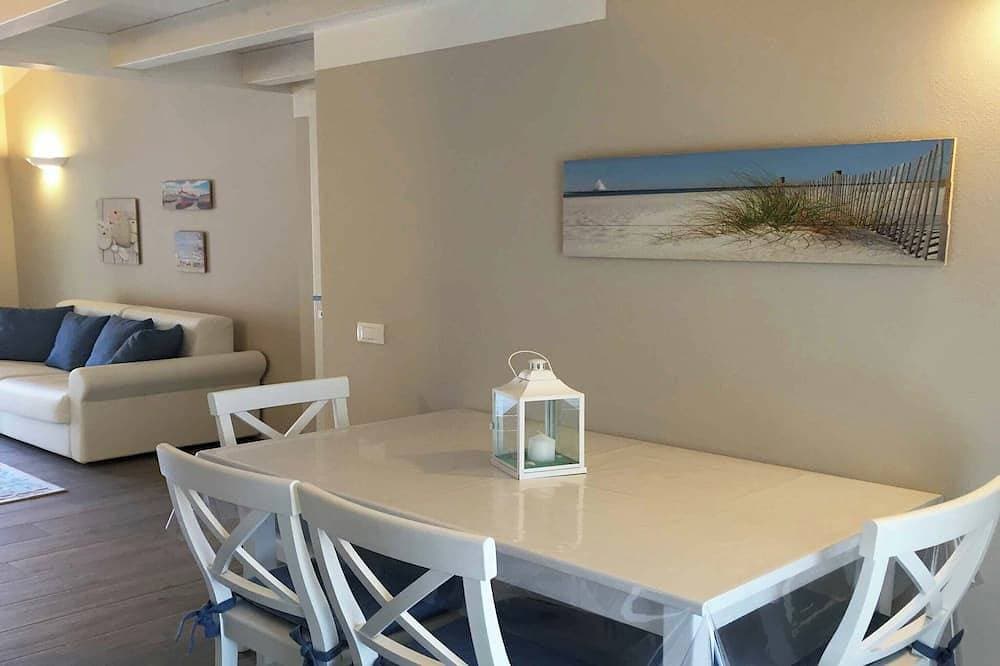 Foto 7 von 30: Villa In Residence Mit Pool