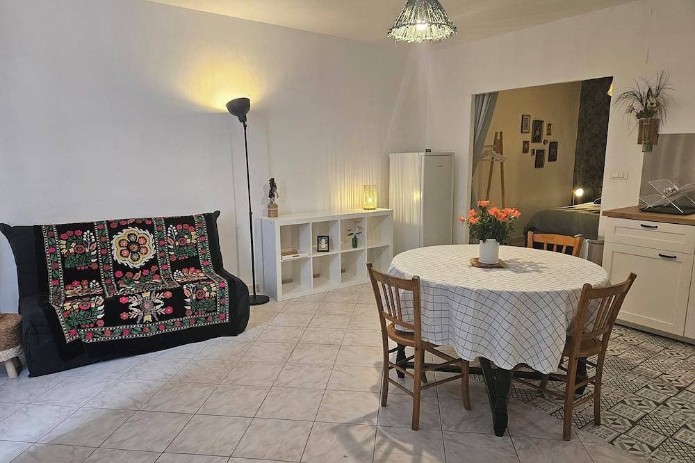 Foto 11 von 17: Apartment 40 m² near the Canal de la Robine