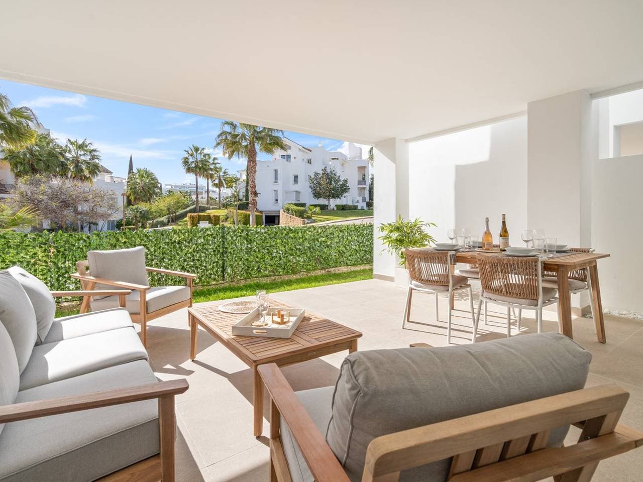 Moderne 1-Zimmer-Wohnung in Alcazaba Lagoon, Casares 1