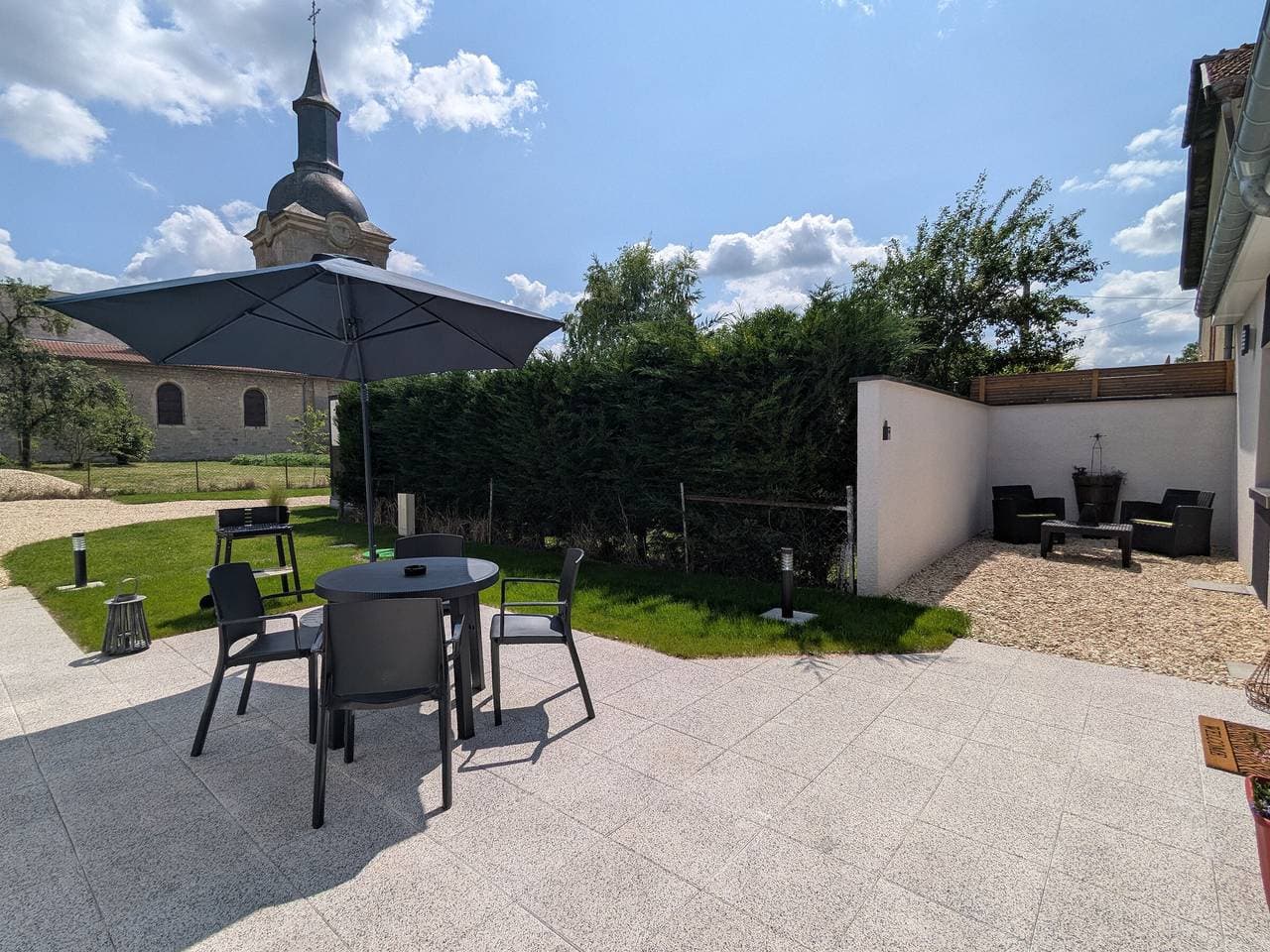 Foto 2 von 28: Modernes und Gemütliches Gästehaus für 4 in Milly-sur-Bradon