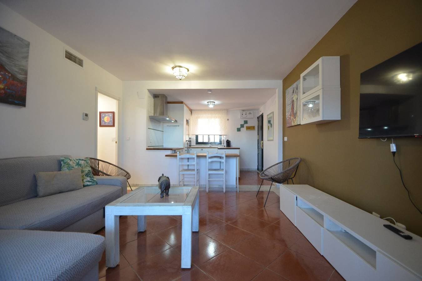 Foto 11 von 27: Ferienwohnung für 4 Personen mit Terrasse