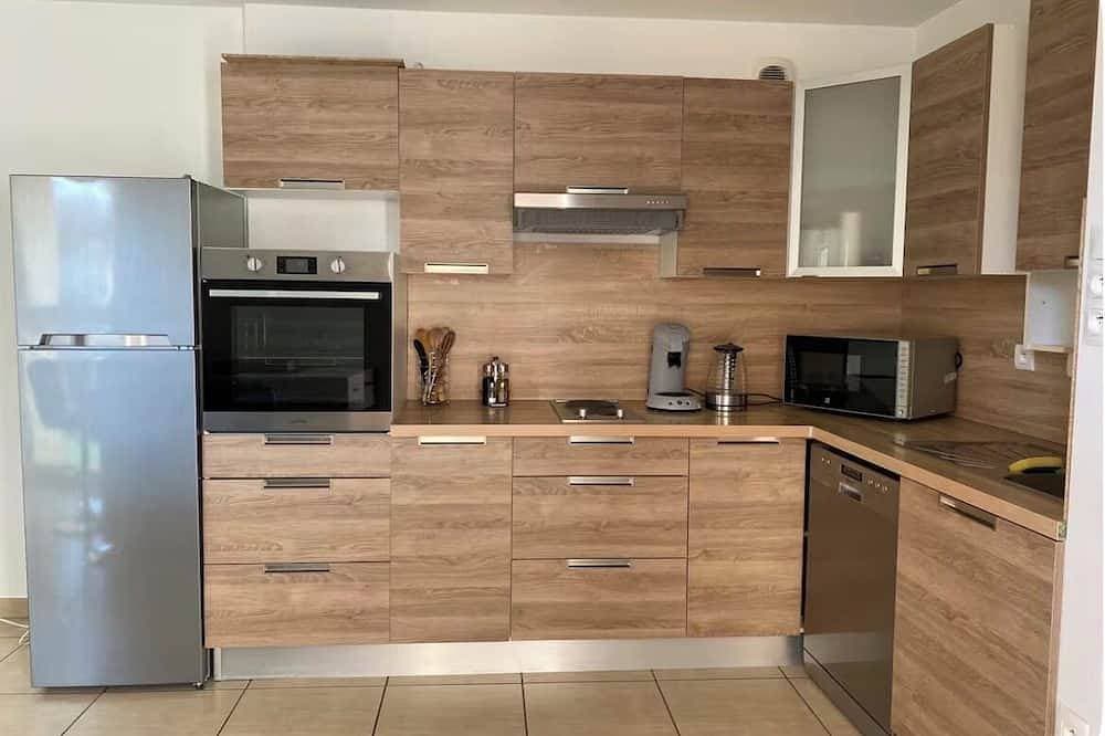 Foto 7 von 8: Superb furnished t2 in a quiet area with private parking