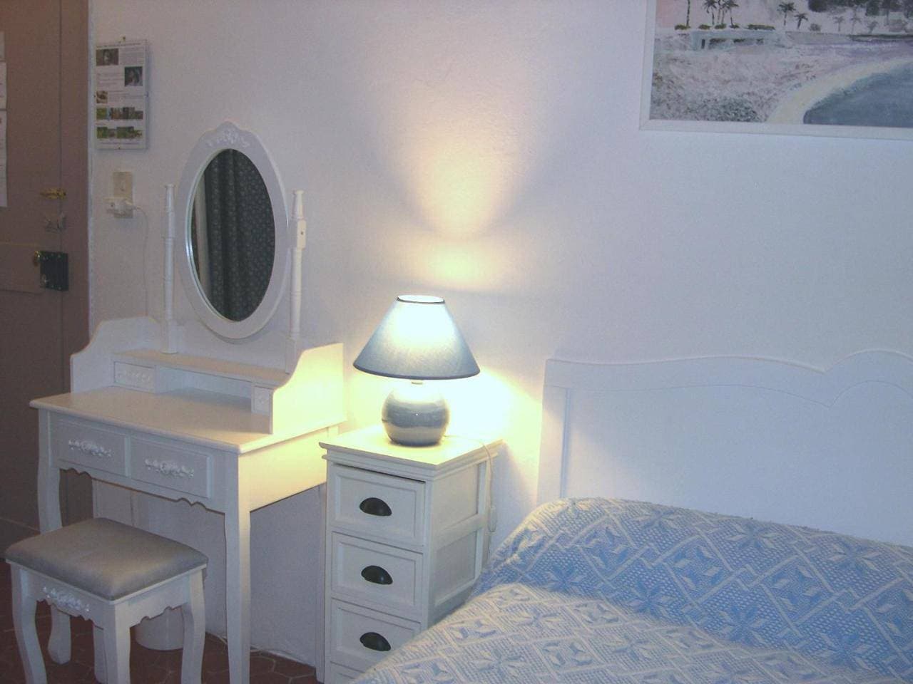 Foto 7 von 9: Double Room with Private External Bathroom