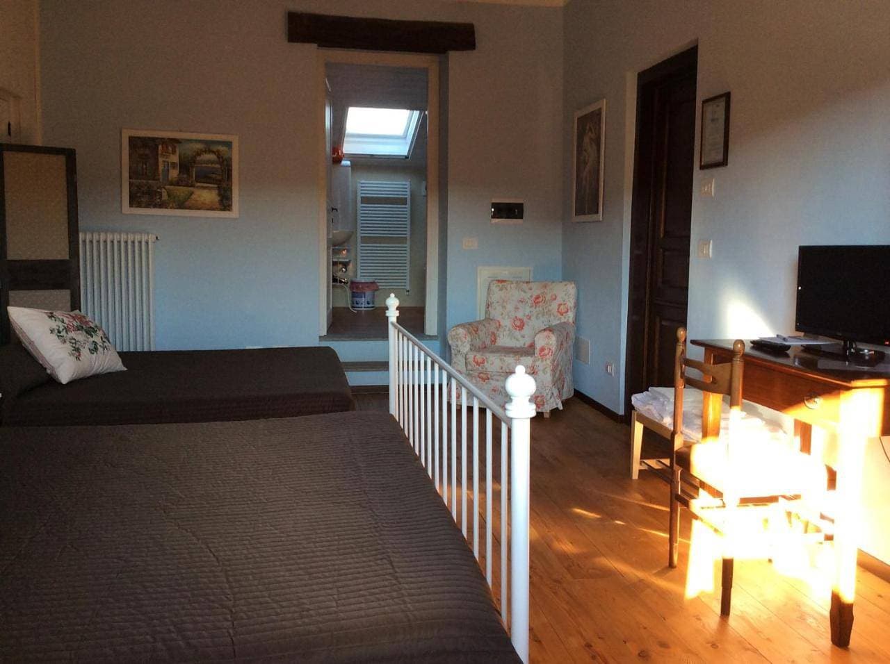Foto 7 von 9: Quadruple Room