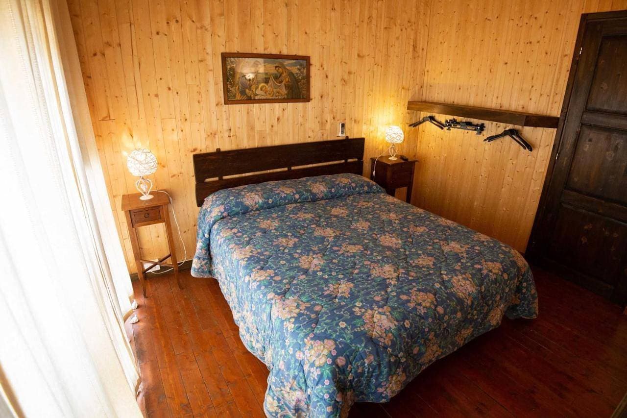 Foto 8 von 14: Double Room with Private Bathroom