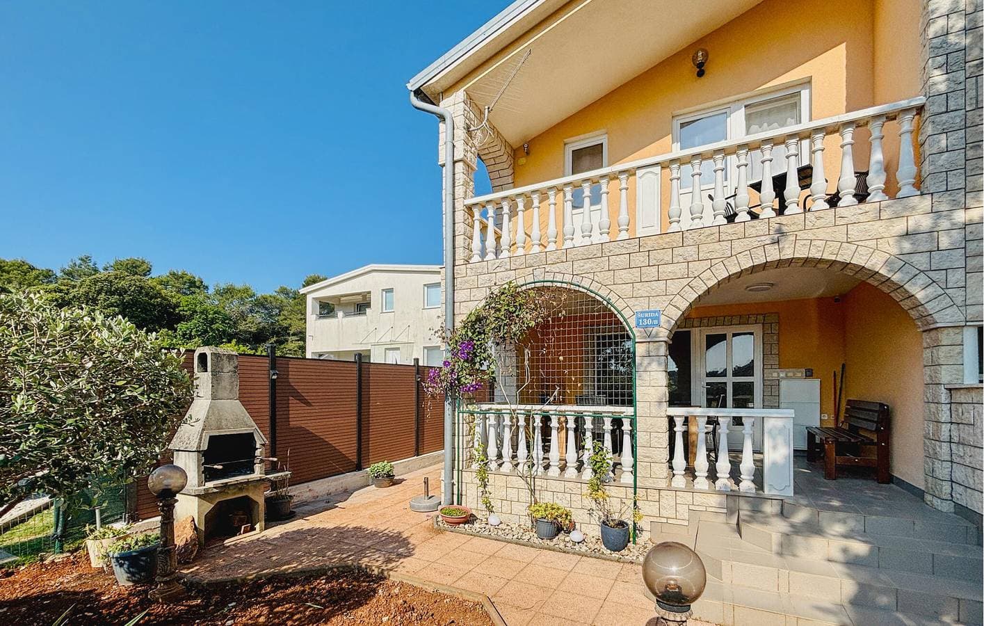 Gemütliches Strandapartment mit WiFi und A/C 1