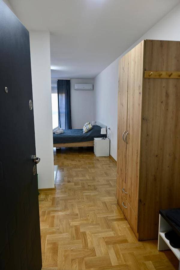 Foto 4 von 91: One-Bedroom Apartment with River View