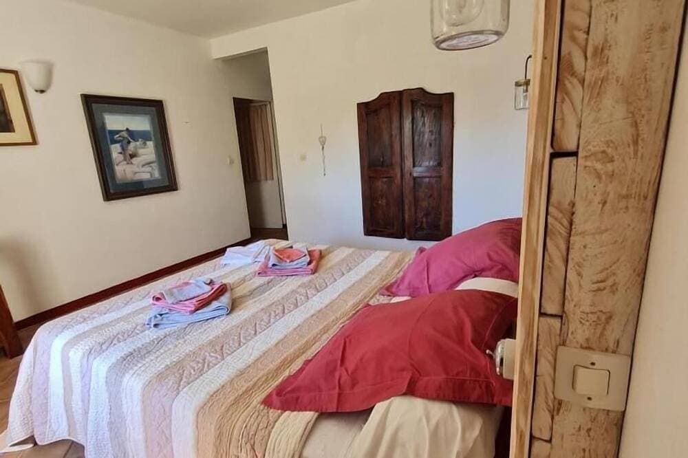 Foto 5 von 25: Provencal house with private pool sleeps 4