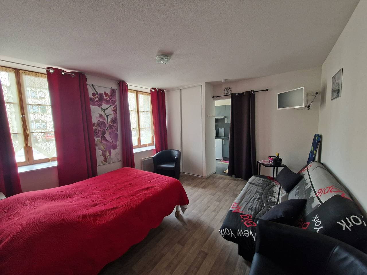 Foto 2 von 8: Zentral gelegene Wohnung, Haustiere Ok