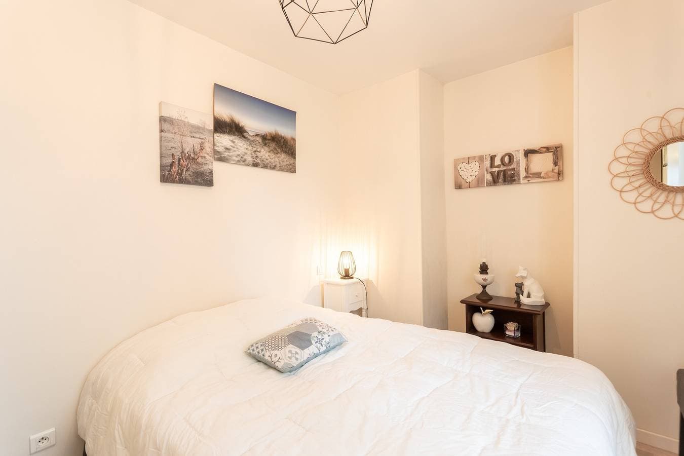 Foto 7 von 21: Appartement „Etxexuria“ mit privater Terrasse, WLAN und Klimaanlage
