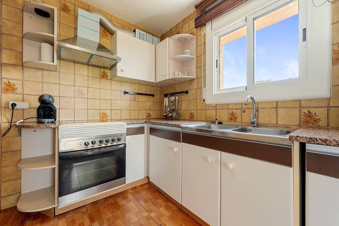 Foto 6 von 26: Ferienwohnung 'Apartamento Segur Calafell' mit Meerblick, Gemeinschaftspool und WLAN