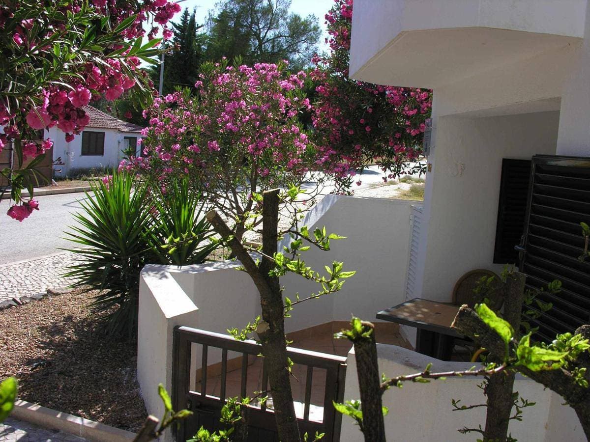 Foto 4 von 27: Two-Bedroom House