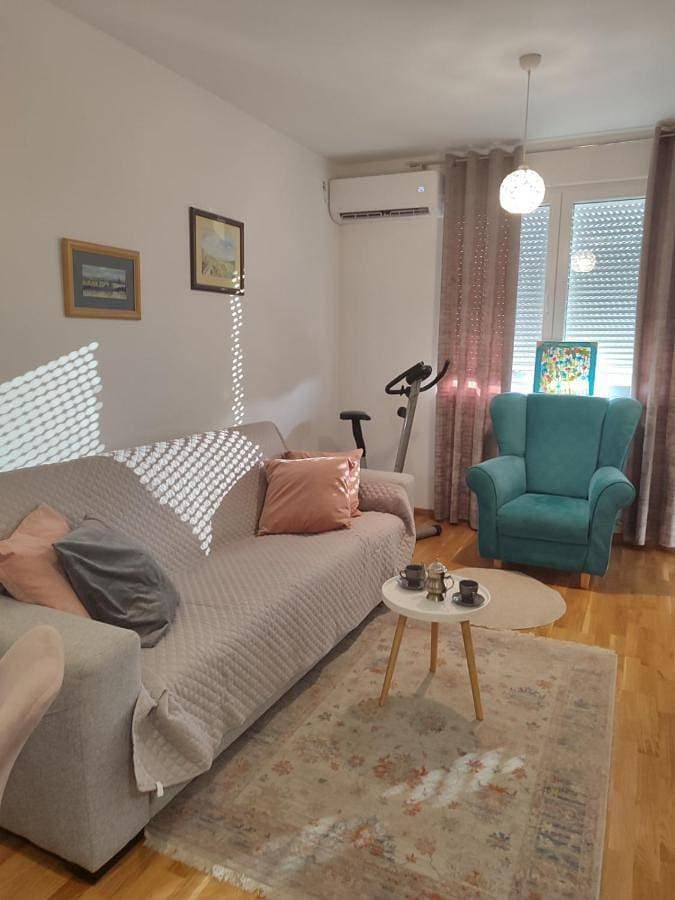 Foto 2 von 16: One-Bedroom Apartment
