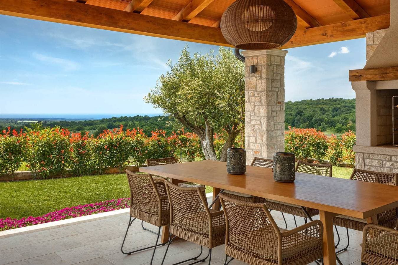Foto 2 von 35: Villa Julia – Ruhige Oase mit Panoramablick auf das Meer
