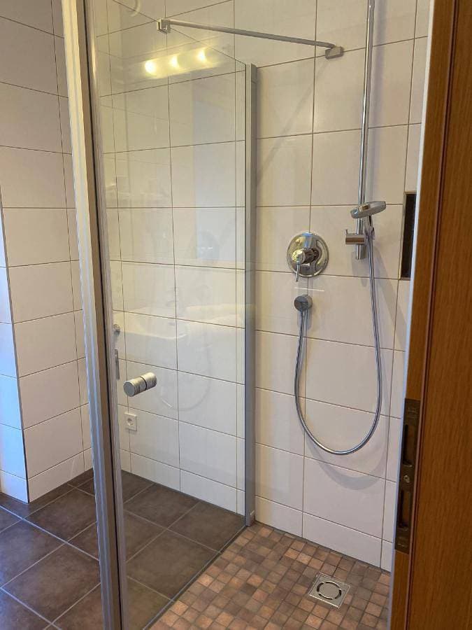 Foto 4 von 36: Two-Bedroom Apartment