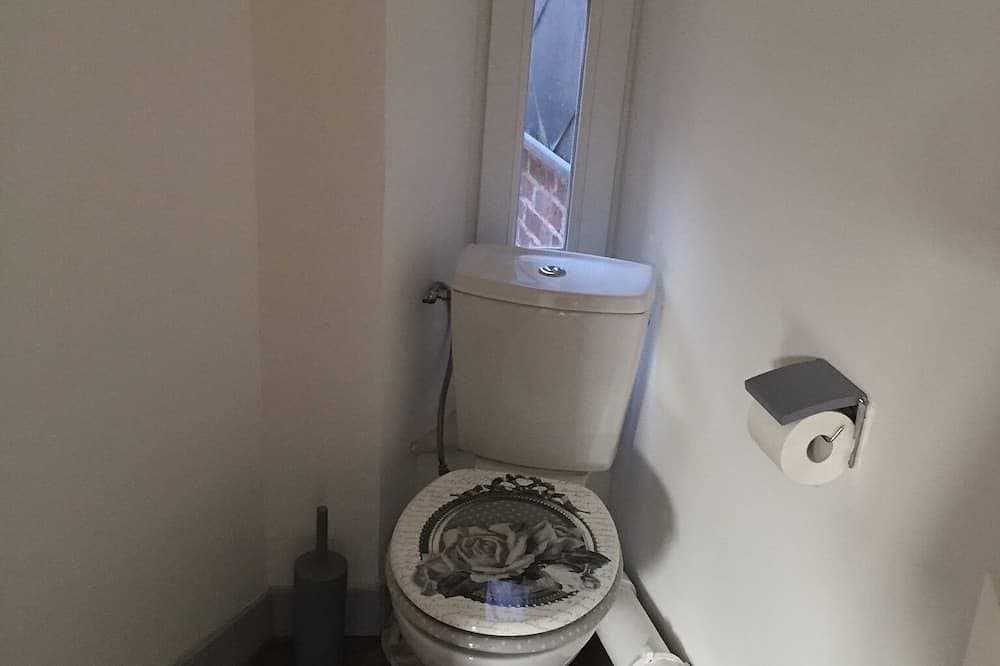 Foto 6 von 16: Super Wohnung, klassifiziert ***, in Belle Epoque Villa!