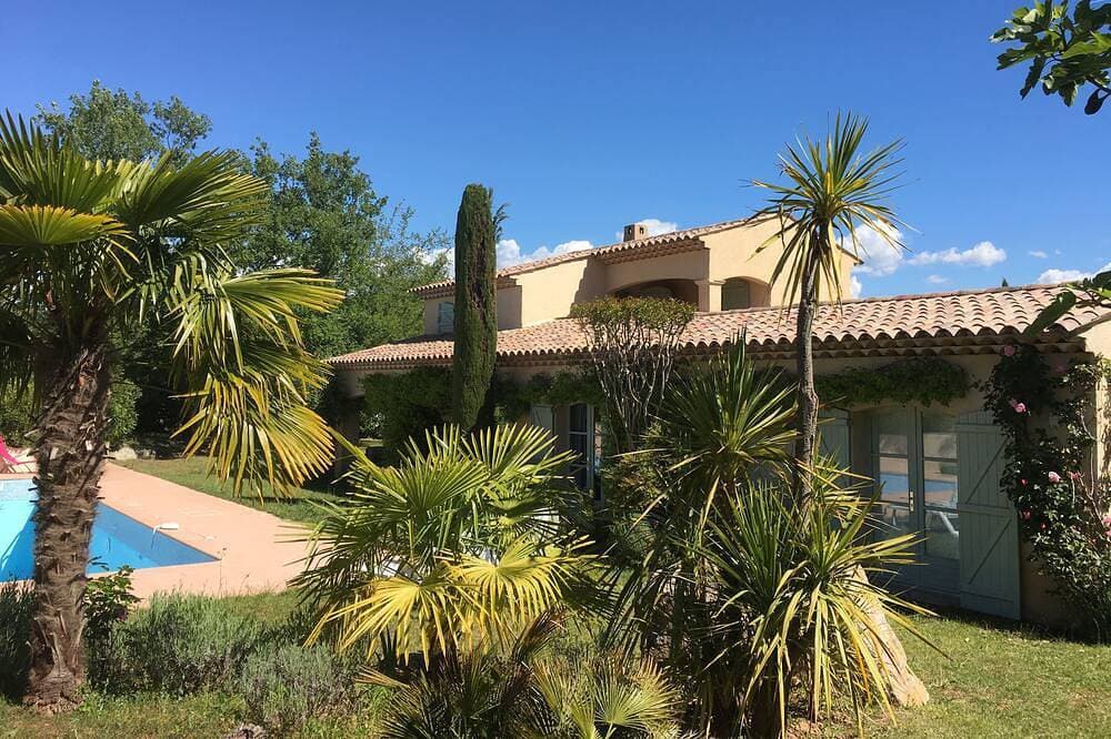 Foto 13 von 30: Provenzalische Villa mit privatem Pool umzäunten Garten für 6 Pers.