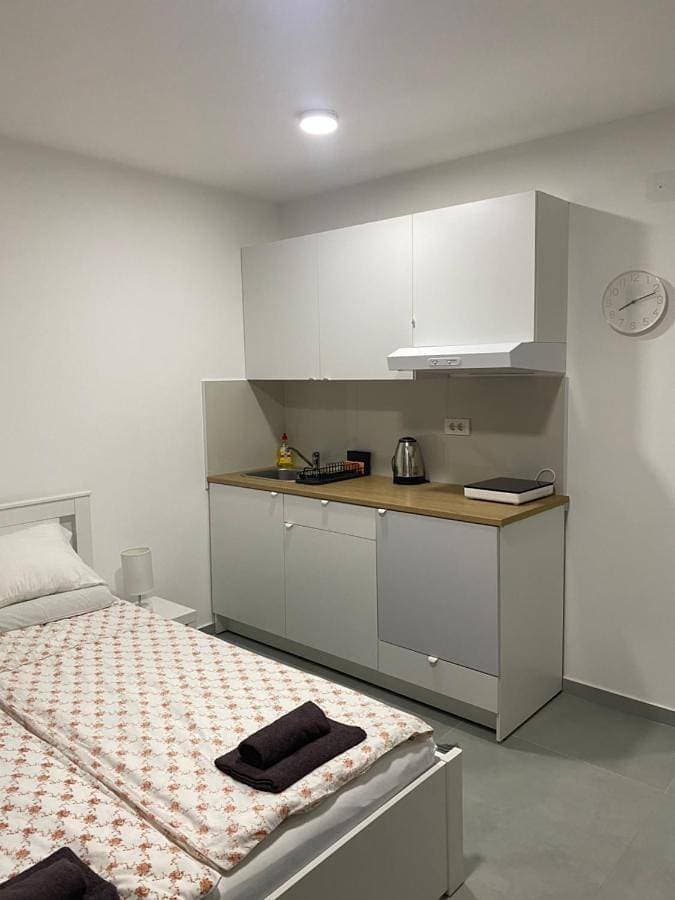 Foto 5 von 26: One-Bedroom Apartment