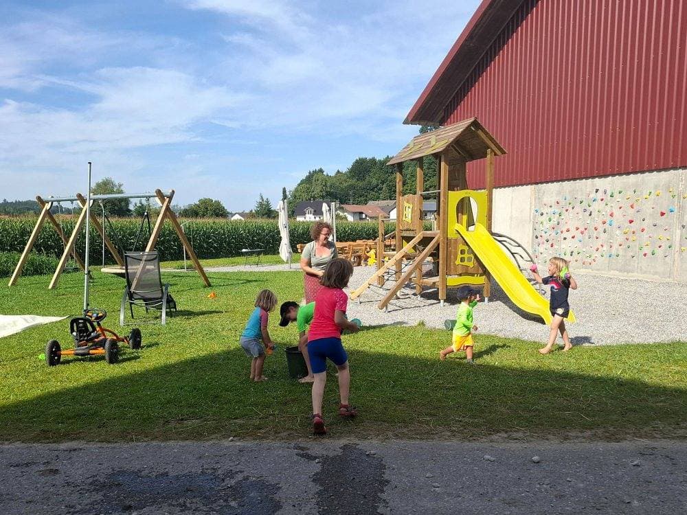 Foto 4 von 28: Ferienhof Roth - Unterm Nussbaum