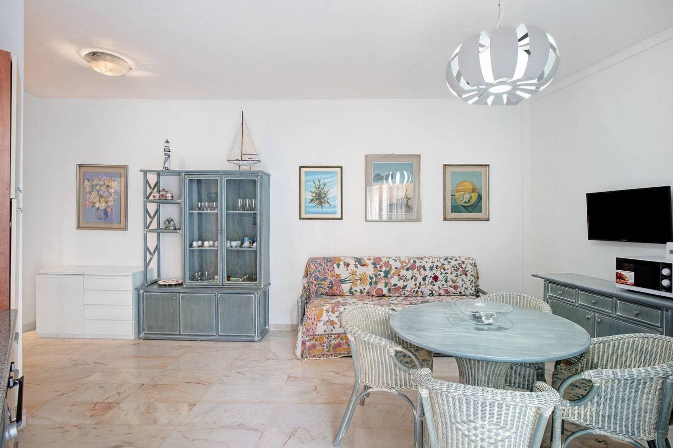 Foto 7 von 20: Ferienwohnung 'Riviera' mit Balkon, Wi-Fi und Klimaanlage