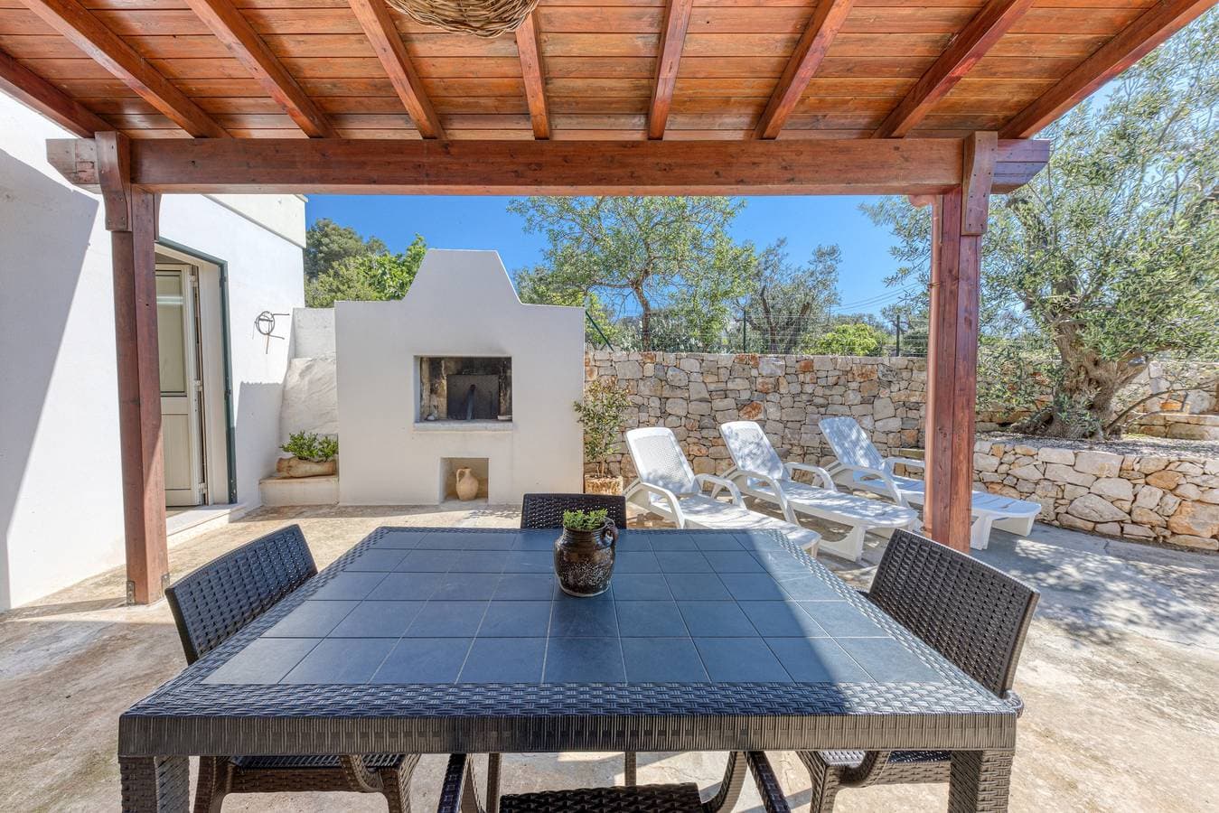 Villa Elena 1