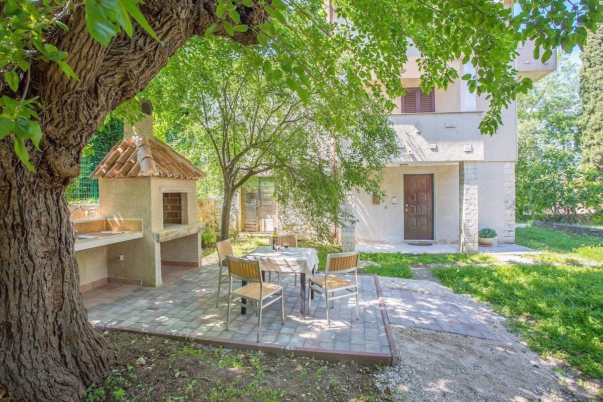 Ferienhaus Desy - Tar 1