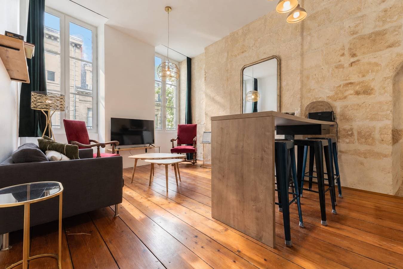 Foto 3 von 16: Charming and radiant flat of 55 m² located in the heart of Bordeaux