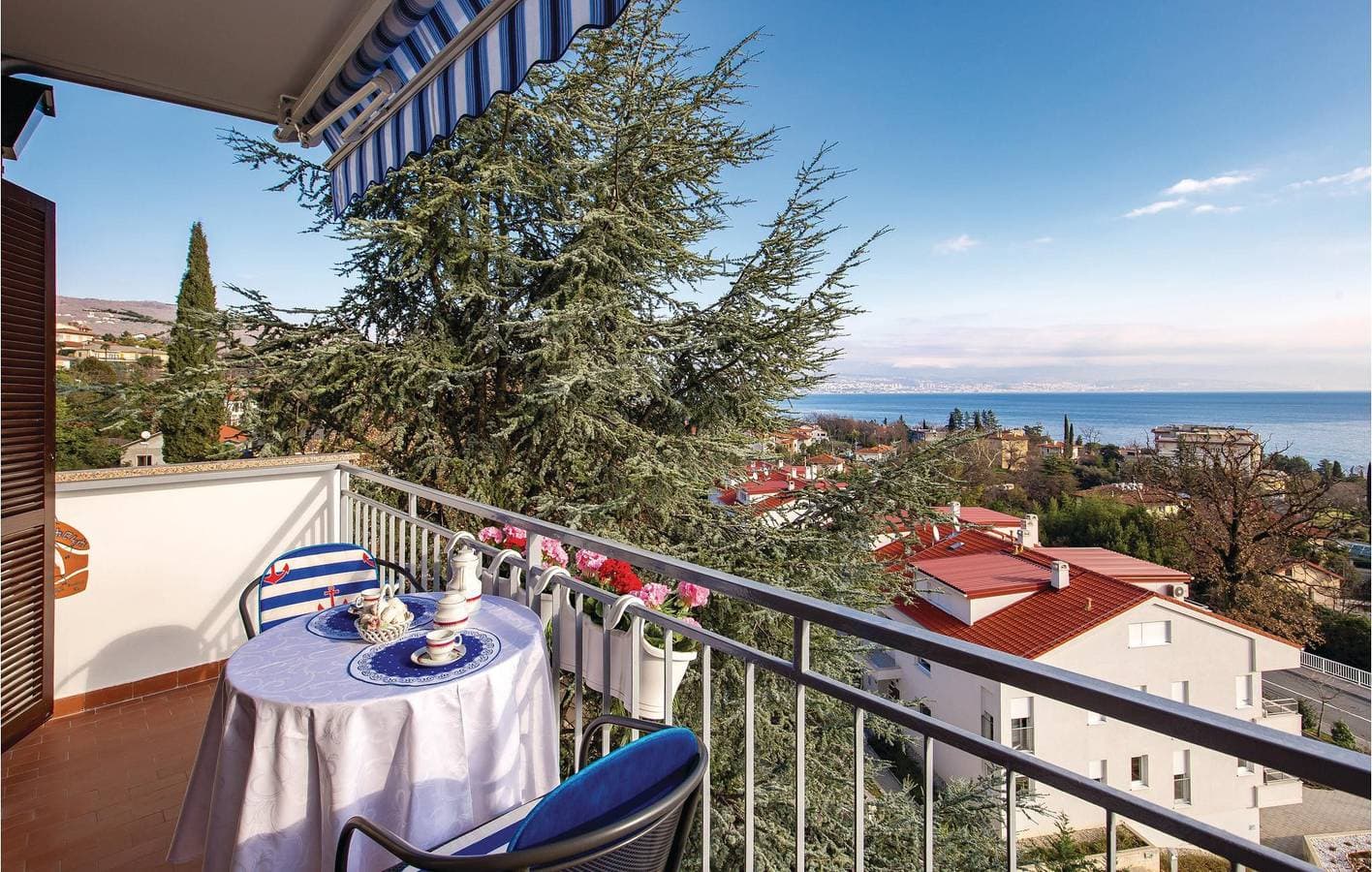Foto 7 von 28: Gemütliches Apartment mit Meerblick, Terrasse, WLAN und Parkplatz – 300 m vom Strand entfernt