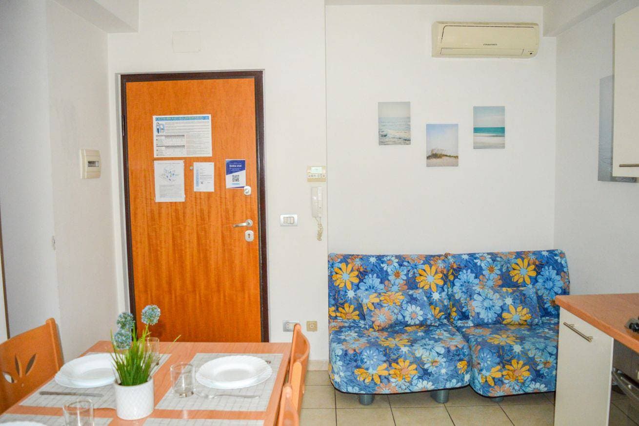 Foto 4 von 25: Ferienwohnung für 4 Personen mit Balkon/Terrasse