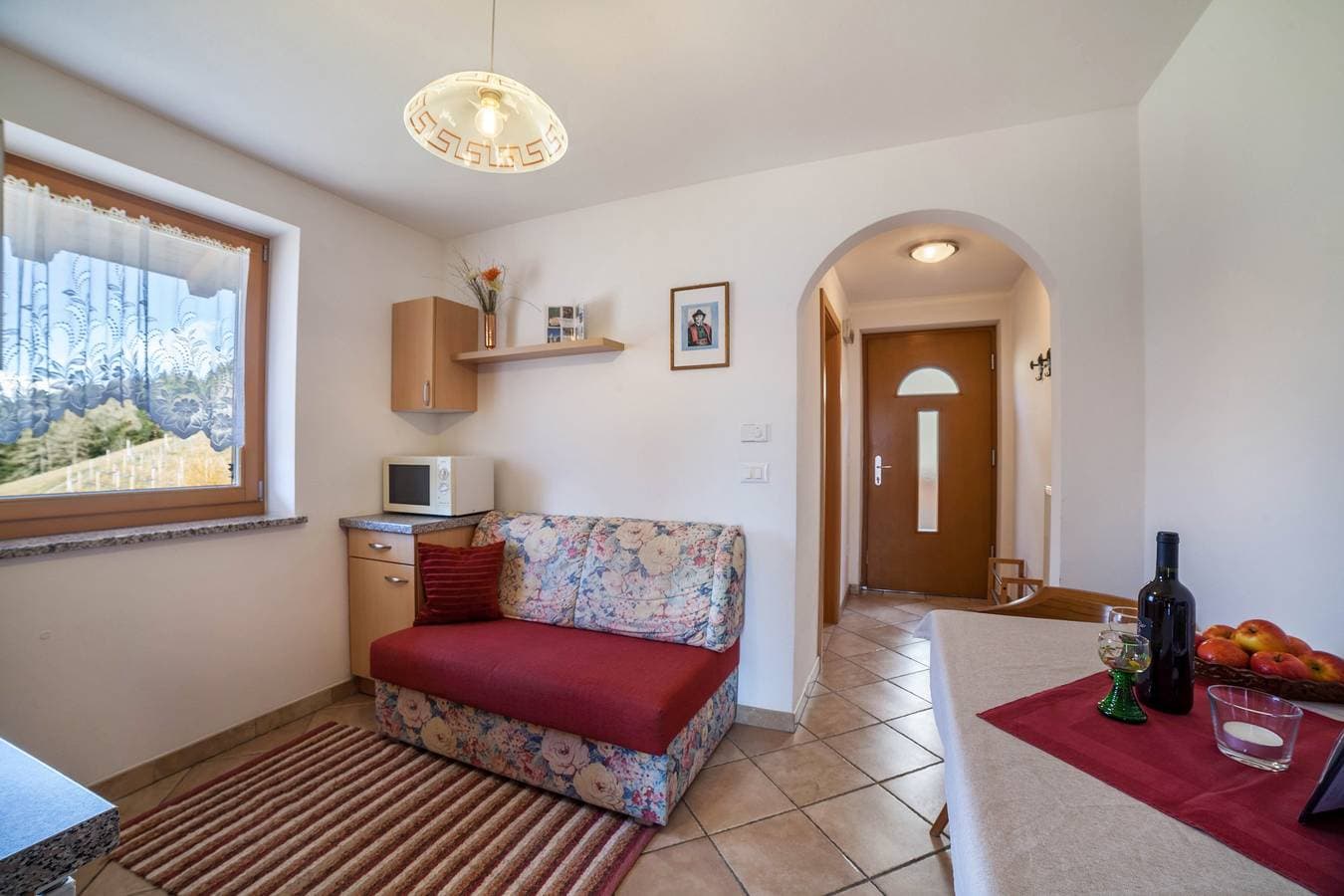 Foto 11 von 24: Ferienwohnung 'Roath Hof 3' mit Bergblick, Gemeinschaftsgarten und Wi-Fi