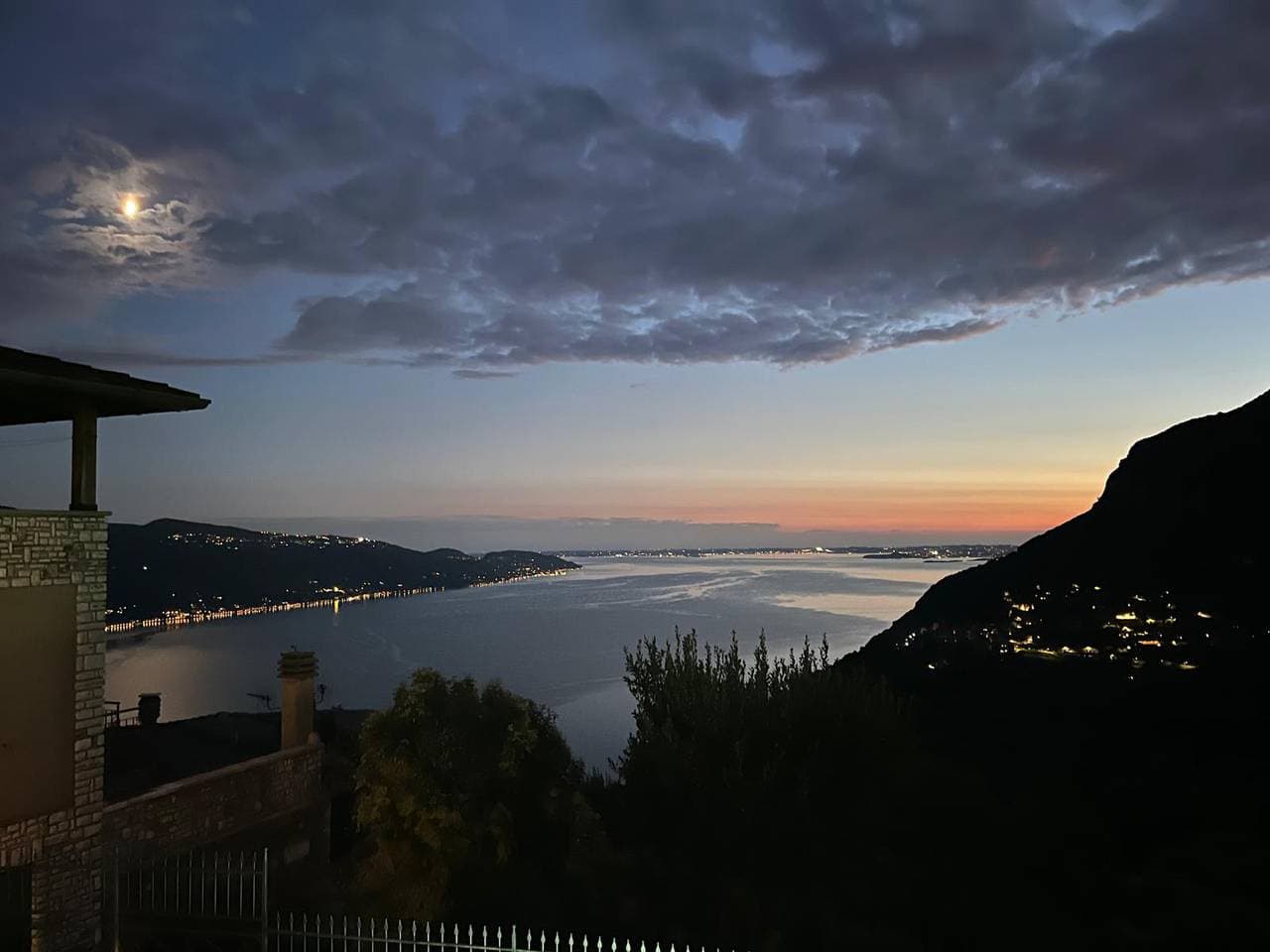 Foto 4 von 18: Appartamento Rustico Vista Lago - Panorama Rustico